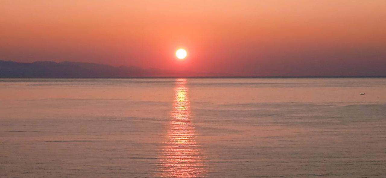 Donna Sicilia Giardini Naxos Exterior foto